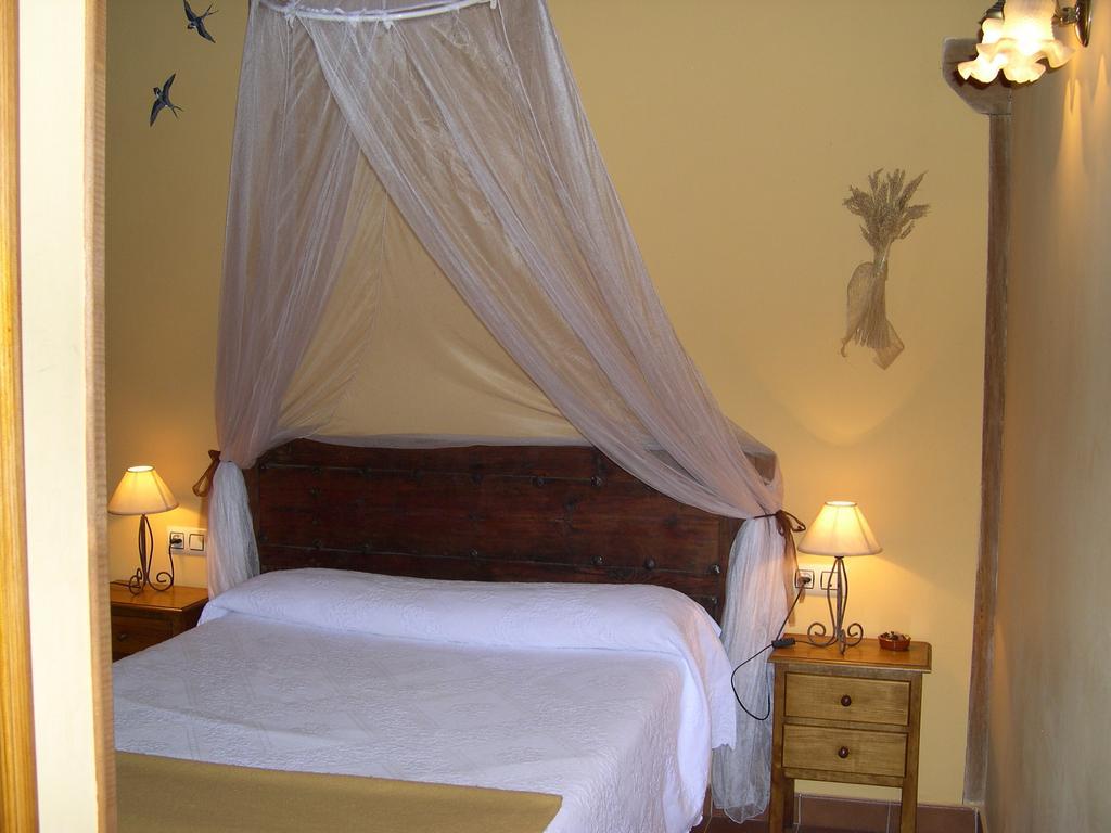 La Huerta De San Lorenzo Hotel Segovia Habitación foto